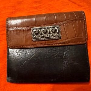 Brighton Vintage EUC-Brown and Black Leather Wallet
